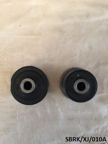 2 x Front Lower Control Arm Bush for Jeep Cherokee XJ 1984-2001  SBRK/XJ/010A