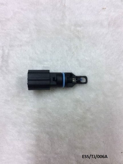 Air Temperature Sensor for Jeep Wrangler TJ 2.4L & 4.0L 2003-2006 ESS/TJ/006A