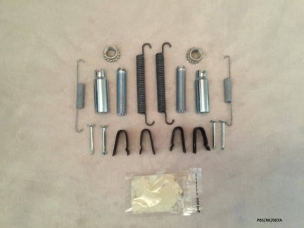 Parking Brake Shoes Fitting KIT for Jeep Commander XK 2006-2010 PBS/XK/007A