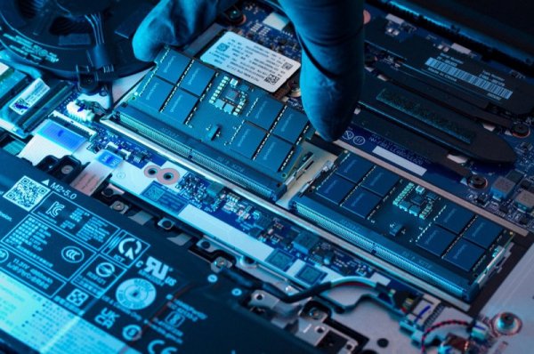 GOODRAM Pamięć do notebooka DDR5 CSODIMM 16GB(1*16) 6400 CL52