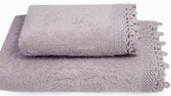 Ręcznik Iga fioletowy z koronką 70x140