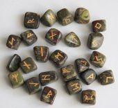 Runy z Jaspisu Dragon Blood - zestaw 25 kamieni w saszetce
