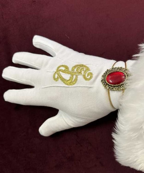 Bransoletka Mikołaja – złote wykończenie z czerwonym „rubinem”, regulowana