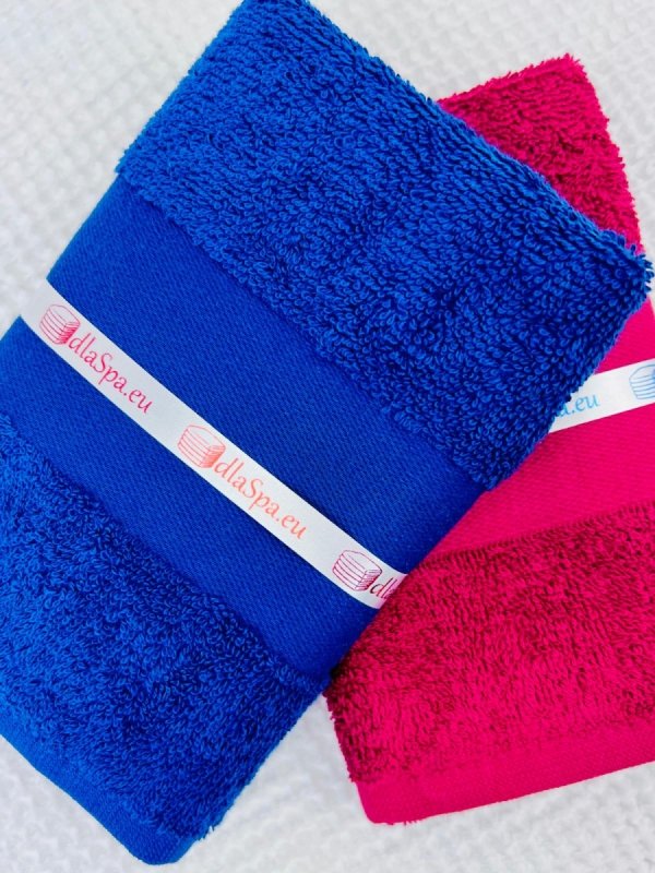 Wstążka biała z metalizowanym nadrukiem czerwonym