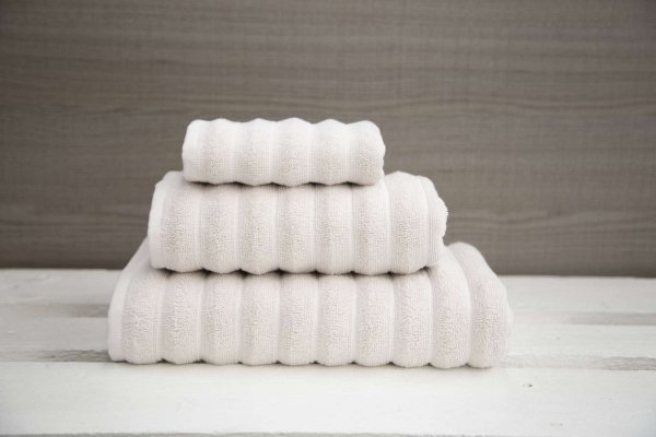 Ręcznik hotelowy OLH 600 gram permium 50x100 ecru