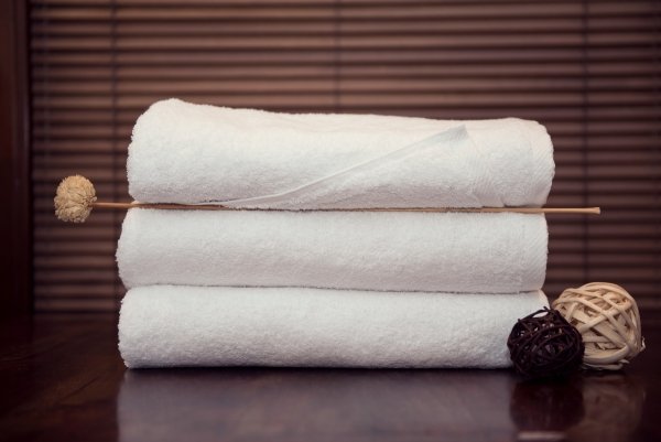 ręcznik do przykrycia przy masażu