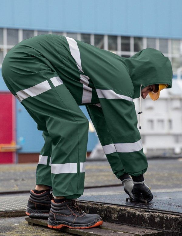 WATERPROOF OVERALLS WITH REFLECTIVE TAPES 104/R