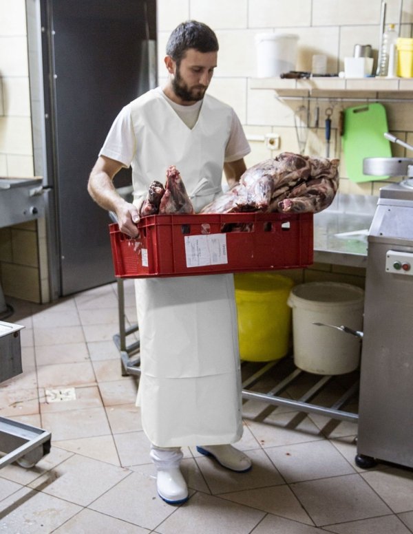 WATERPROOF APRON FOR THE MEAT INDUSTRY 075