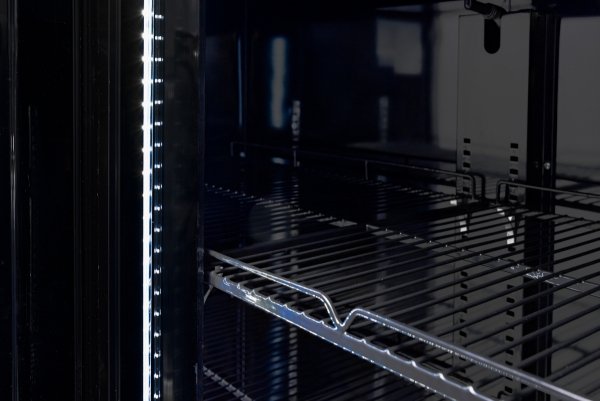 Szafa chłodnicza 3-drzwiowa przeszklona RQ1180-BLACK Resto Quality | czarna | drzwi skrzydłowe | 1650x631x2000 mm | 1181 l