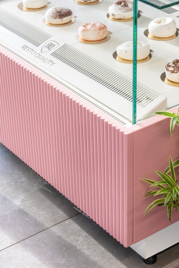 Witryna cukiernicza chłodnicza Dolce Visione Premium 700 | wnętrze ze stali nierdzewnej | 700x670x1300 mm