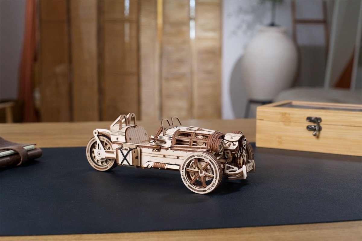Puzzle 3D Drewniane Trójkołowiec UGR-S uGEARS