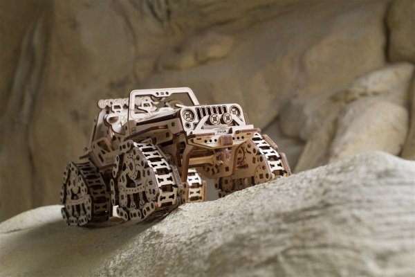 Puzzle 3D Drewniane Gąsienicowy Pojazd Terenowy uGEARS