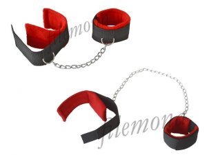 Dark Horn zestaw BDSM  mankiety kajdanki na nogi i ręce
