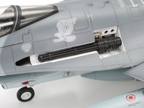Tamiya 60315 F-16CJ Fighting Falcon 1/32