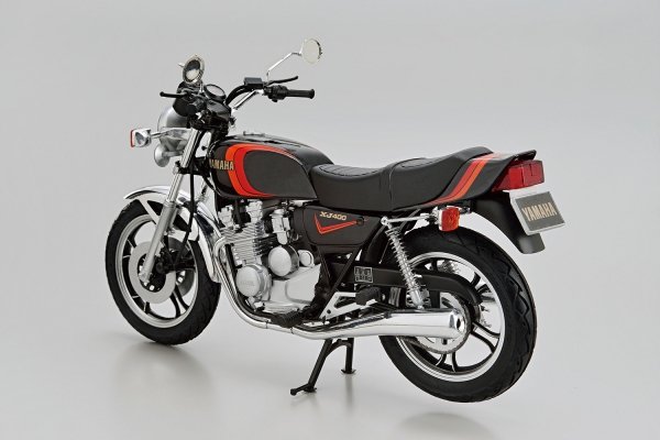 Aoshima 06367 1/12 Yamaha 4G0 XJ400 '80