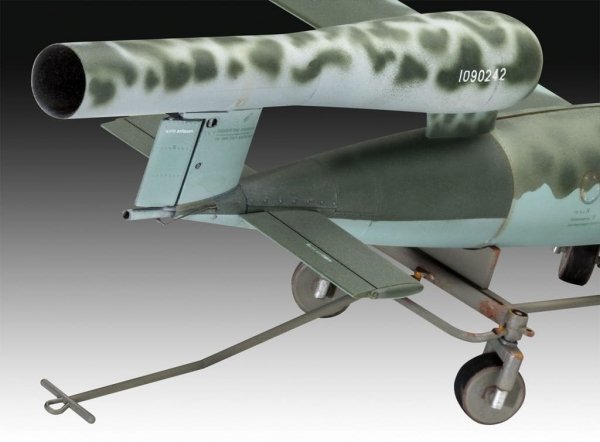 Revell 63861 Fieseler Fi103 A/B V-1 1/32