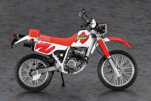 Hasegawa 21516-BK16 Honda XLR Baja (MD22) (1991) 1/12