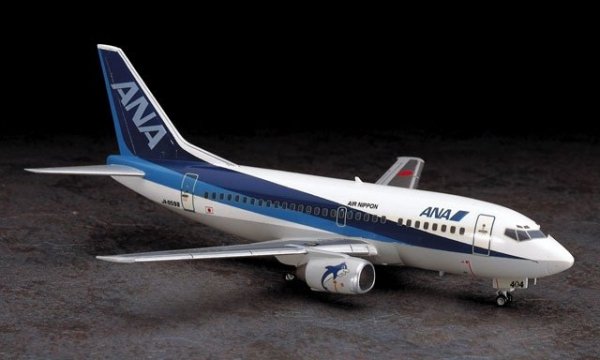 Hasegawa 10734 1/200 ANA B737-500