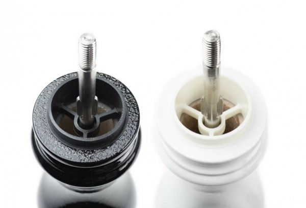 PARIS Zestaw młynków czarny+biały 18 cm