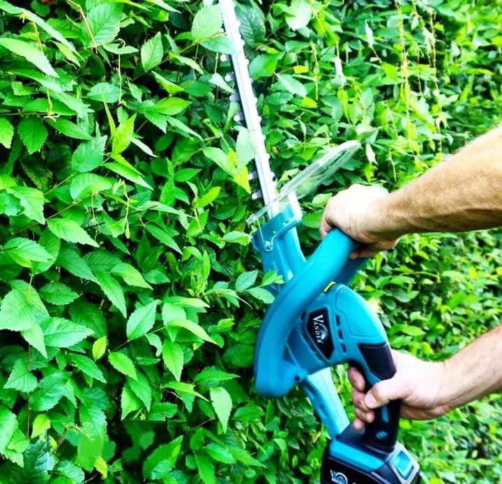 Nożyce do żywopłotu Akumulatorowe 18V VANDER 56cm