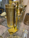 Wytworna lampa stołowa TOWER stojąca z metalu i kryształu o cylindrycznym kształcie glamour złota