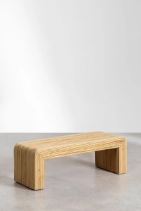 Designerski stolik kawowy Amada z rattanu prostoątny