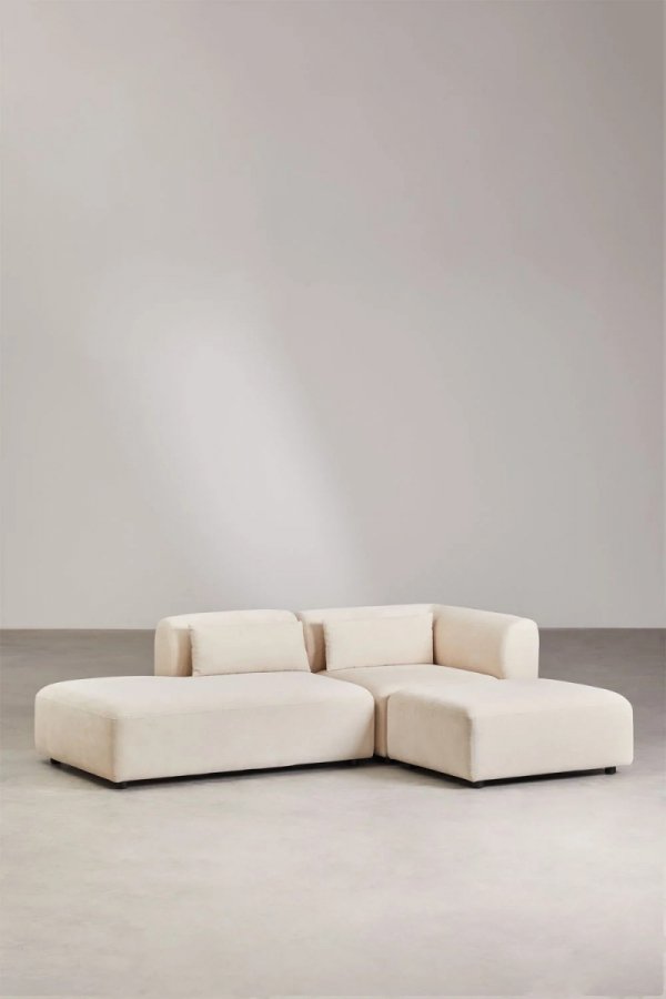 narożna sofa modułowa Fogler z lewym szezlongiem i pufą – beżowy sztruks, nowoczesny styl, 4 miejsca – Bellissima Casa