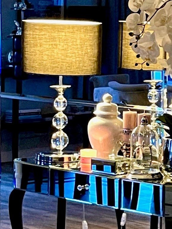 Super elegancka Lampa stołowa 3 szklane kule