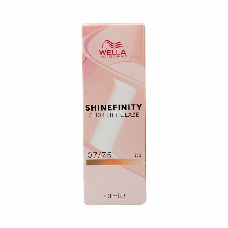 Koloryzacja permanentna Wella Shinefinity Nº 07/75 (60 ml)