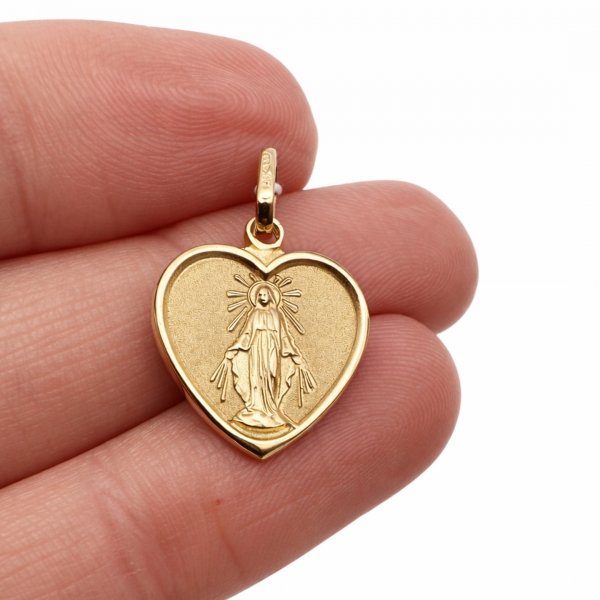 Cudowny medalik kuty w kształcie serca złoto 585 
