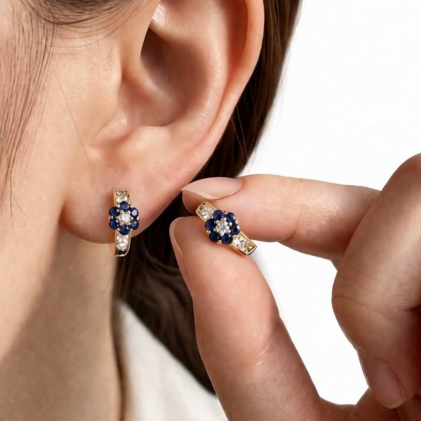 Kolczyki z niebieskim kwiatem złoto 585