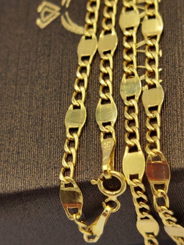 Łańcuszek figaro z płytką złoto 585
