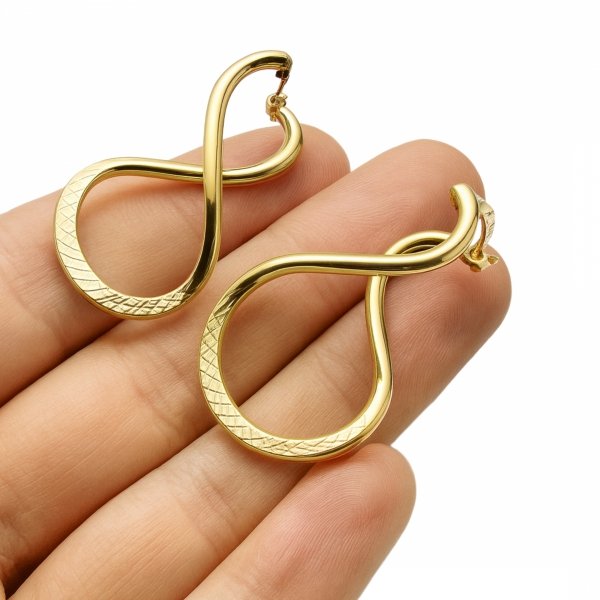 Kolczyki Skręcone ósemki grawerowane złoto 585 
