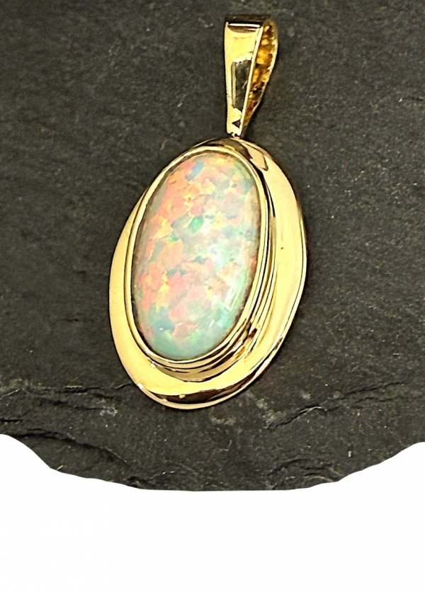 Wisior owal OPAL złoto 585 