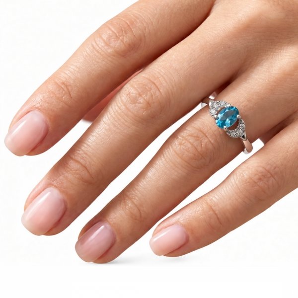 Pierścionek z topazem rodowane srebro 925