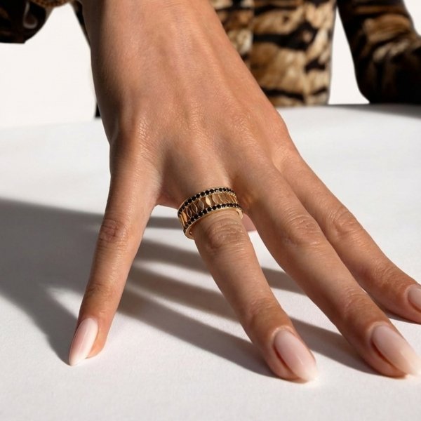 Pierścionek szeroki ażur kamienie R.19 złoto 585 