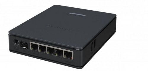 MikroTik Przełącznik hAP ax S E62iUGS-2axD5axT