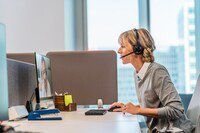 Słuchawki POLY Zestaw słuchawkowy Savi 8220 UC z certyfikatem Microsoft Teams DECT 1880-1900 MHz USB-A (8D3F5AA)