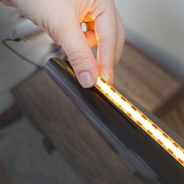 Taśma LED V-TAC bezpunktowa COB 512LED 24V CRI90+12W/m VT-COB 4000K 1000lm 3 lata gwarancji