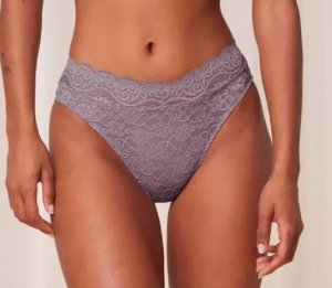Majtki Triumph Amourette 300 Magic Wire Tai liliowe 