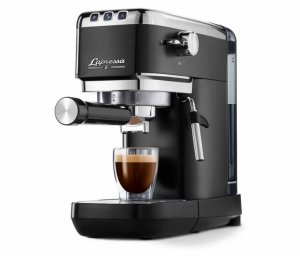 Ekspres ciśnieniowy kolbowy Lapressa czarny