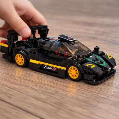 Samochód Rastar 93900-B pagani Zonda R 1:28 klocki 387 el.