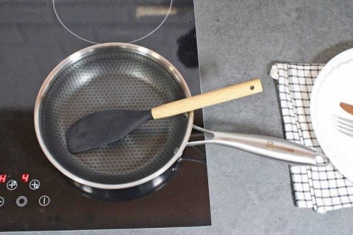 PATELNIA STALOWA Z POKRYWKĄ 26cm POWŁOKA PLASTER MIODU 5555