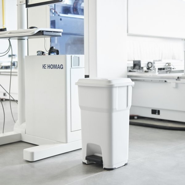 Kosz na śmieci z pedałem HERA 60L biały