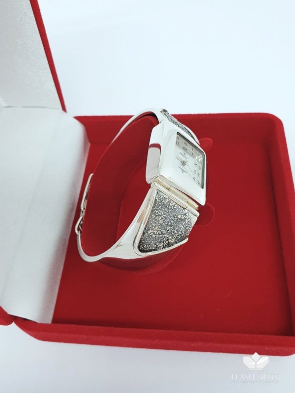 Zegarek ze srebra zdobiona bransoleta kod 909