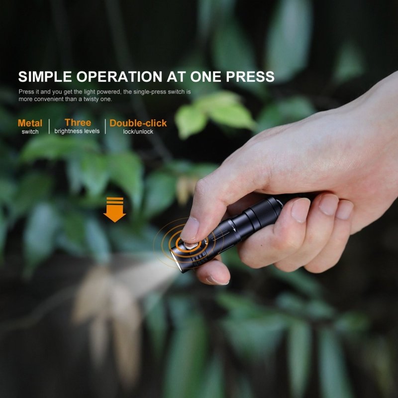 Latarka Diodowa Fenix E05r Czarna