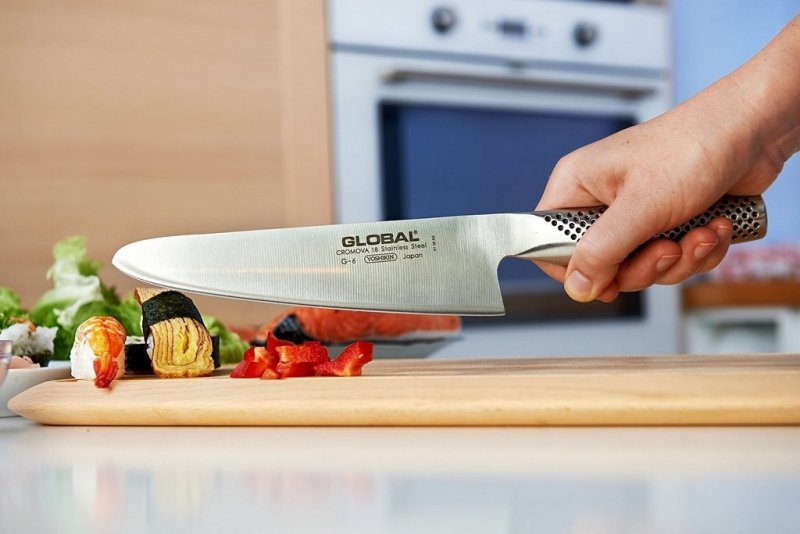 Nóż do plastrowania Global G-6 - Ostrze z stali CROMOVA 18, ergonomiczna rękojeść, precyzyjne krojenie mięsa i ryb - 18 cm - Global