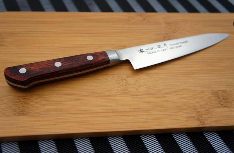 Nóż Santoku 15 cm Satake Kotori