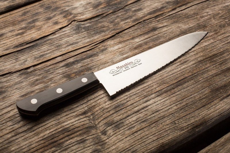 Nóż Masahiro BWH Chef Wave Edge 21 cm ząbkowany MBS-26