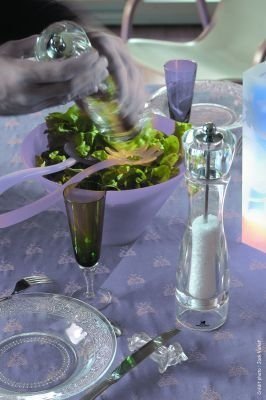 VITTEL Młynek do pieprzu 16 cm akryl PEUGEOT